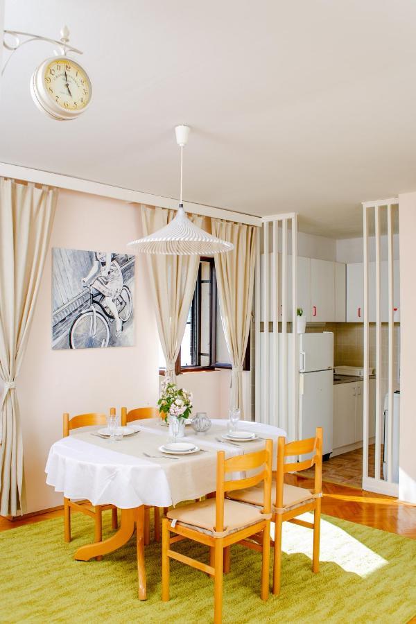 Apartman Uz More Vis Zewnętrze zdjęcie